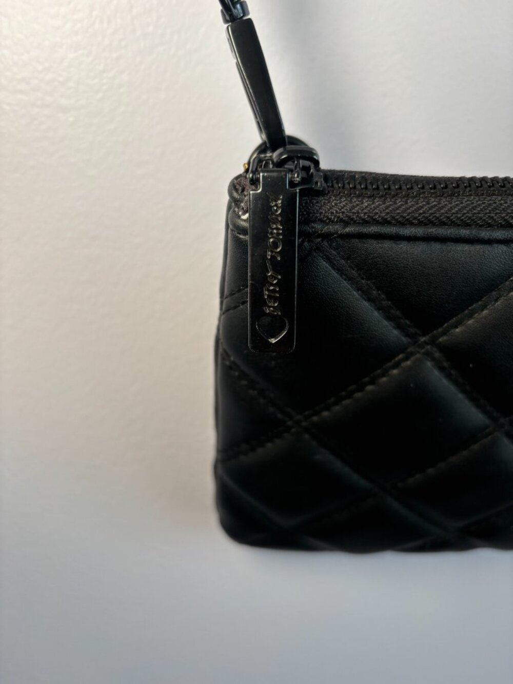 Betsey Johnson Crossbody Bag New - Picture 3 of 5